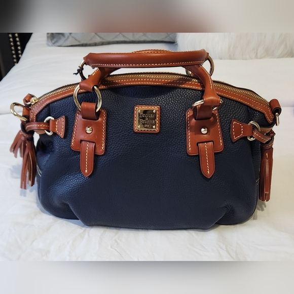 BRAND NEW Dooney & Bourke Navy and Tan Leather Satchel - Picture 2 of 6